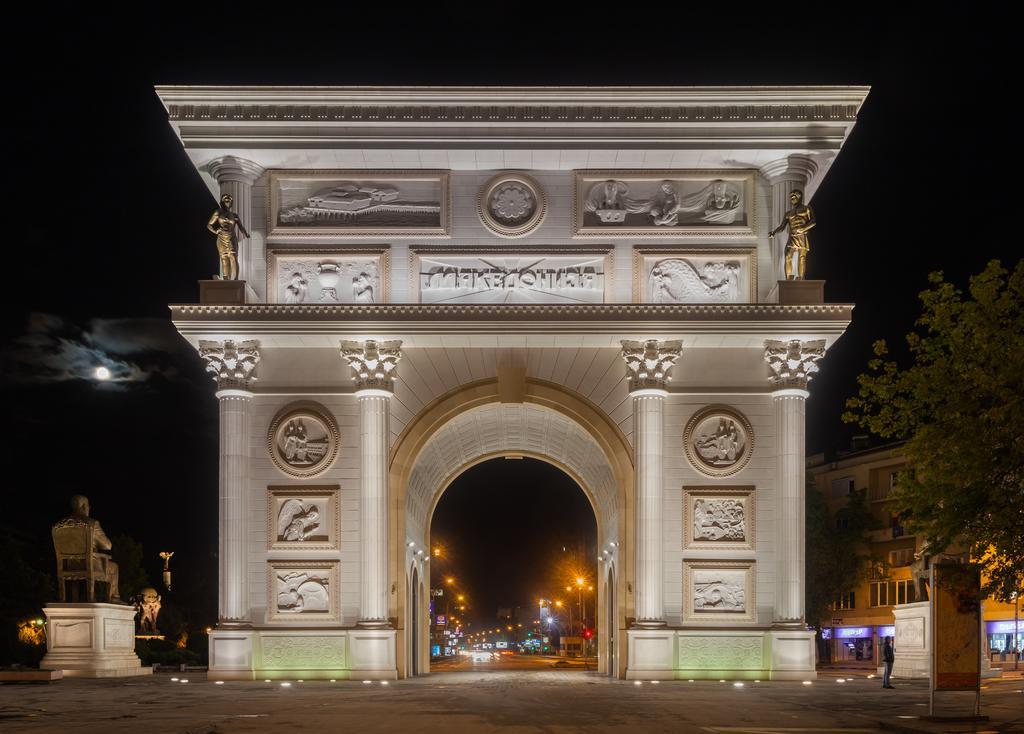 Skopje City Square View Exteriör bild